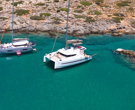 Luxe Day Cruise to Dia Island